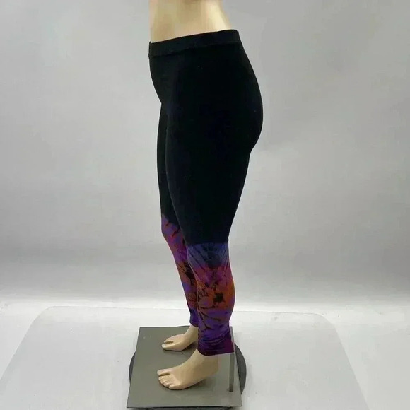 Tie Dye Leggings Size S/M Low Rise Ankle Black Purple Lounge Athletic Pull On - Picture 3 of 11